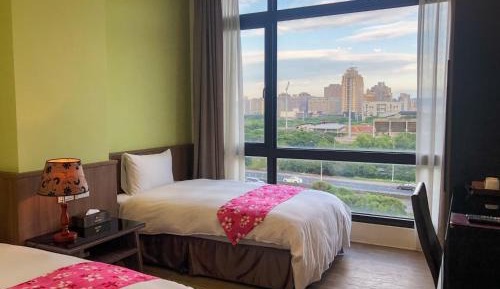 Standard Twin Room