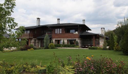 Five-Bedroom Villa
