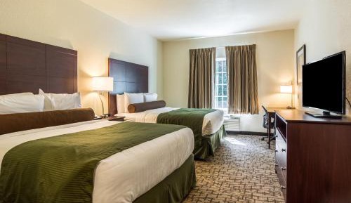 Queen Room with Two Queen Beds