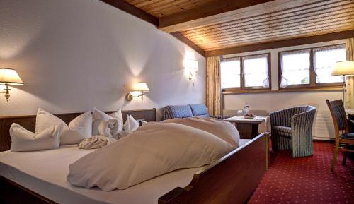 Classic Double Room