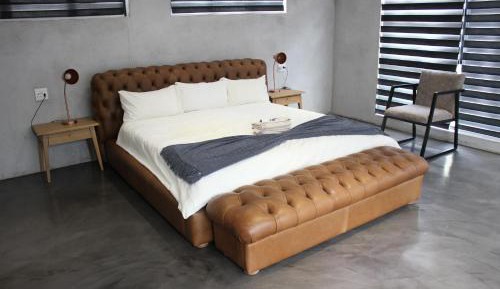 Deluxe King Suite
