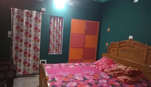 Double Room with Shared Bathroom