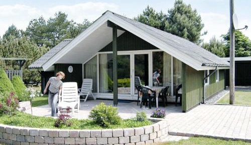 Three-Bedroom Holiday Home 