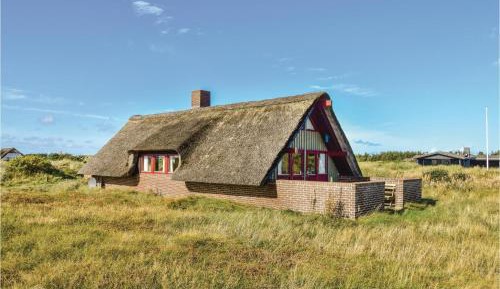 Three-Bedroom Vacation Home 