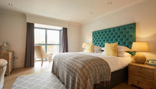 Biggy Riverside Double Room 