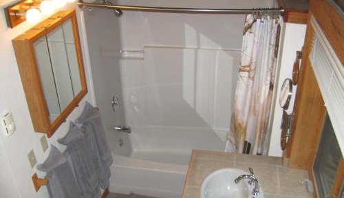 Two Bedroom Cottage - Aspen 