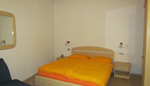 One Bedroom Apartment