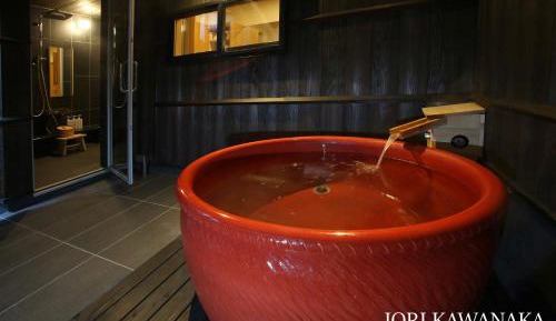 Superior Japanese Style Townhouse - IORI KAWANAKA with River view & Open air bath