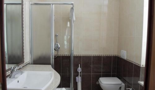 Large Single Room