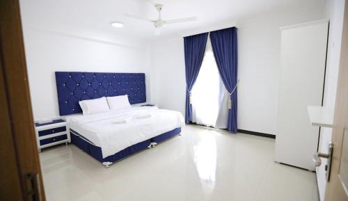 Deluxe Double Room (2 Adults + 1 Child)