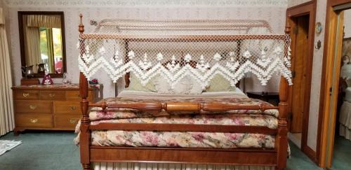 King Suite with Balcony