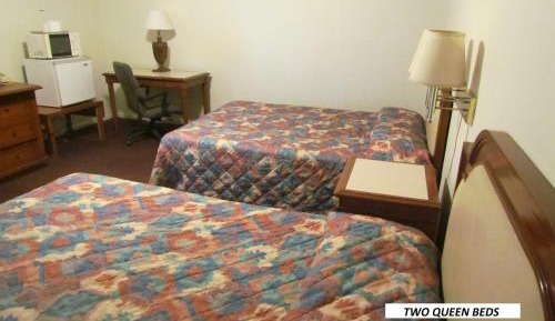 Queen Room with Two Queen Beds - Non-Smoking