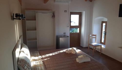 Double Room with Balcony and Sea View