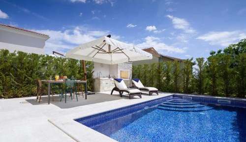 Two-Bedroom Villa