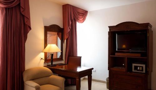 Standard Suite