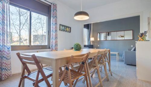 Four-Bedroom Apartment 2