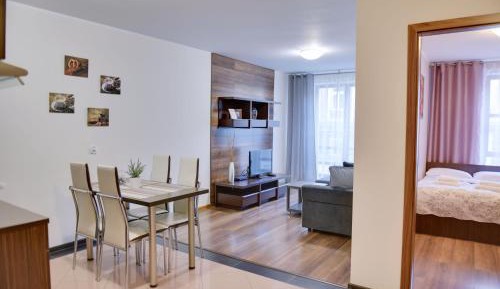 One-Bedroom Apartment (2 Adults)
