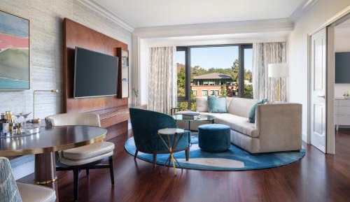 Malibu Corner Hearing Accessible Suite