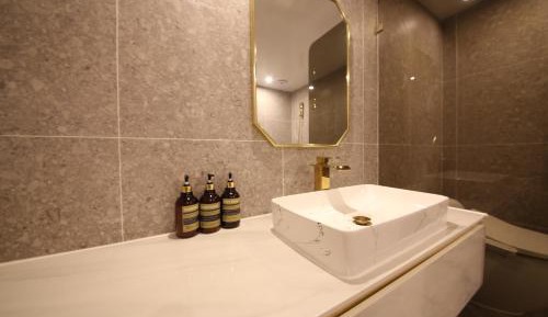 Deluxe Double Room with Bath