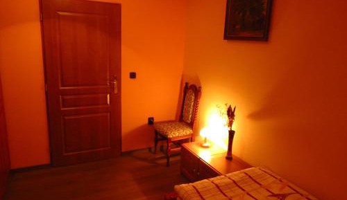 Twin Room with Shared Bathroom