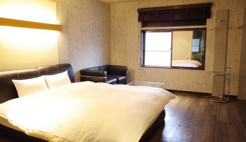 Deluxe Double Room with Extra Bed