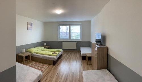Classic Quadruple Room