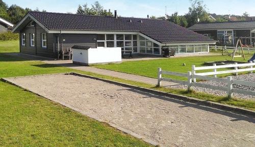 Five-Bedroom Holiday Home