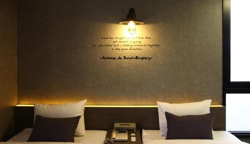 Superior Twin Room