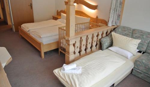 Triple Room with Balcony
