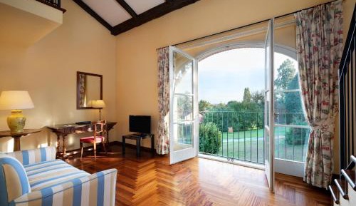 Suite - Split Level