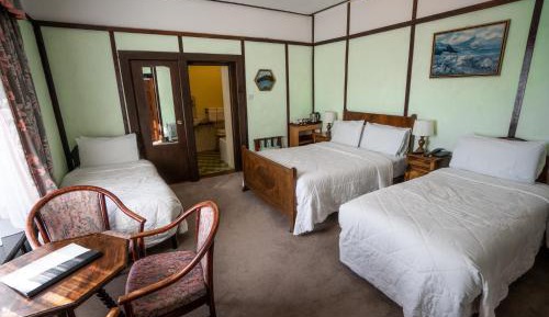 Double or Twin Room with Bathroom
