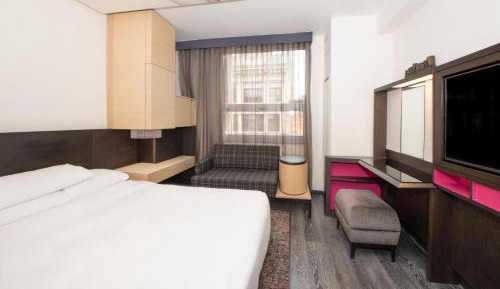 King Room with City View