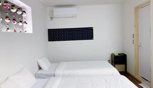 Japanese-Style Room