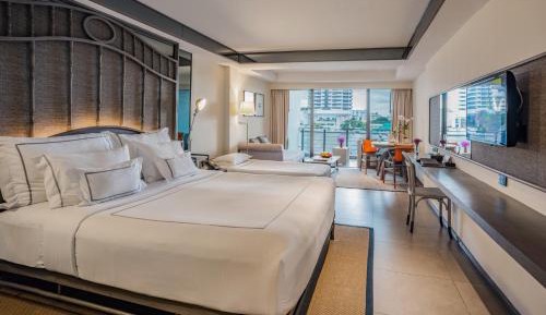 Premium Riva Room with River View and Balcony