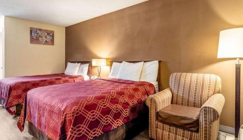 Double Room with Two Double Beds - Non-Smoking
