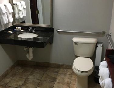 King Room - Mobility Access/Non-Smoking