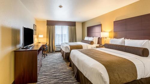 Deluxe Queen Room