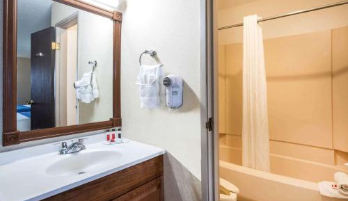 Two-Bedroom Suite - Non-Smoking