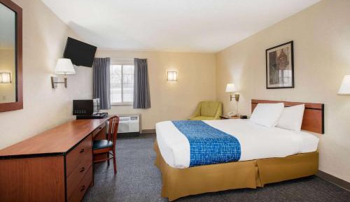 King Room - Mobility Access/Non-Smoking