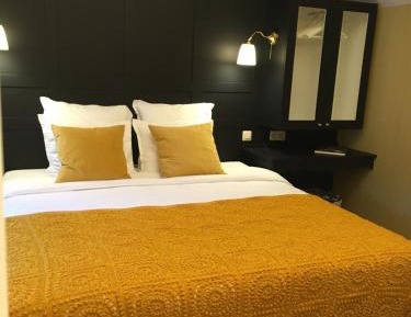 Twin Room with Private Bathroom