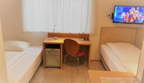 Budget Twin Room