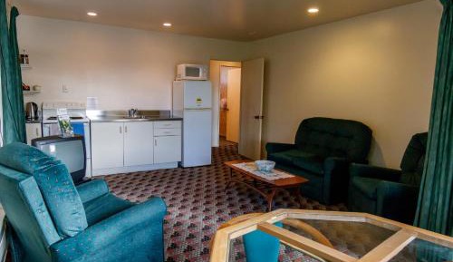 Self-contained Two-Bedroom Suite
