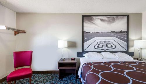 King Room - Non-Smoking