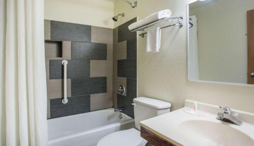Deluxe Double Room with Two Double Beds - Non-Smoking (Third Floor Only)