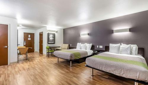 Deluxe Quadruple Room - Non-Smoking