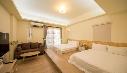 Quadruple Room with Bath