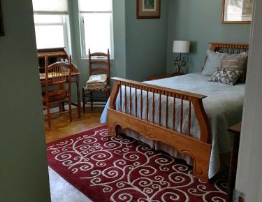 Queen Room