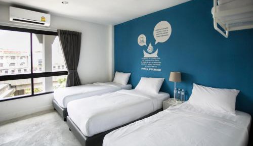 Triple Room with Shared Bathroom