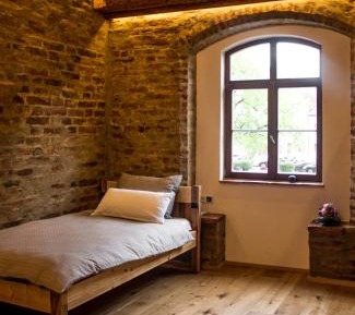 Single Room with Private Bathroom