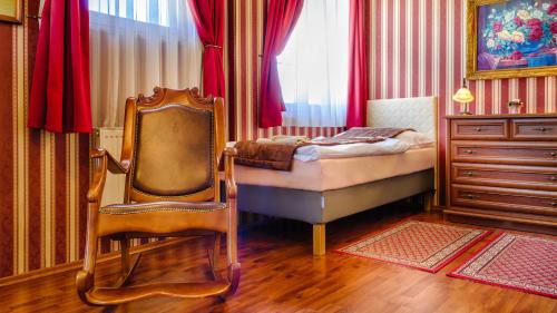 2-Bedroom Suite